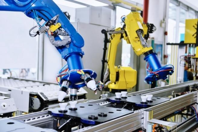 Industrial robotic automation solutions for manufacturing in Saudi Arabia